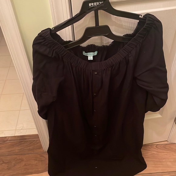 She and Sky black off shoulder dress w/shirttail hem - Picture 1 of 7